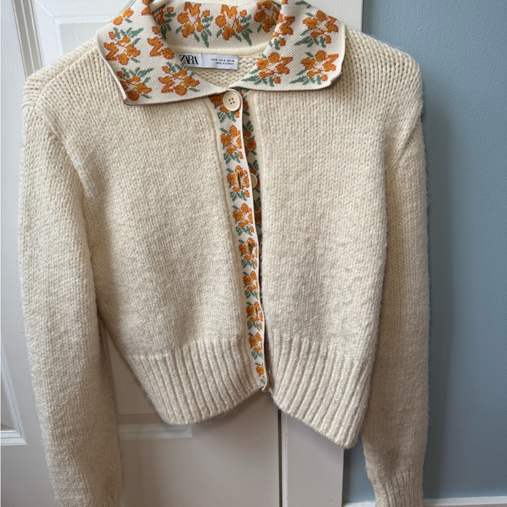 Zara Floral Collar Cream Sweater and Tank Set